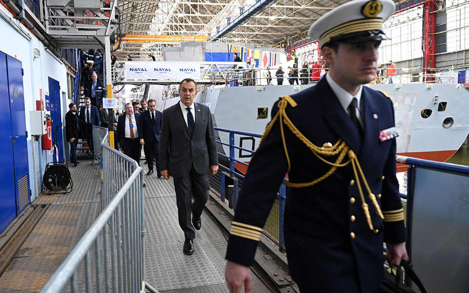 προχωράει-η-κατασκευή-φρεγατών-562128019