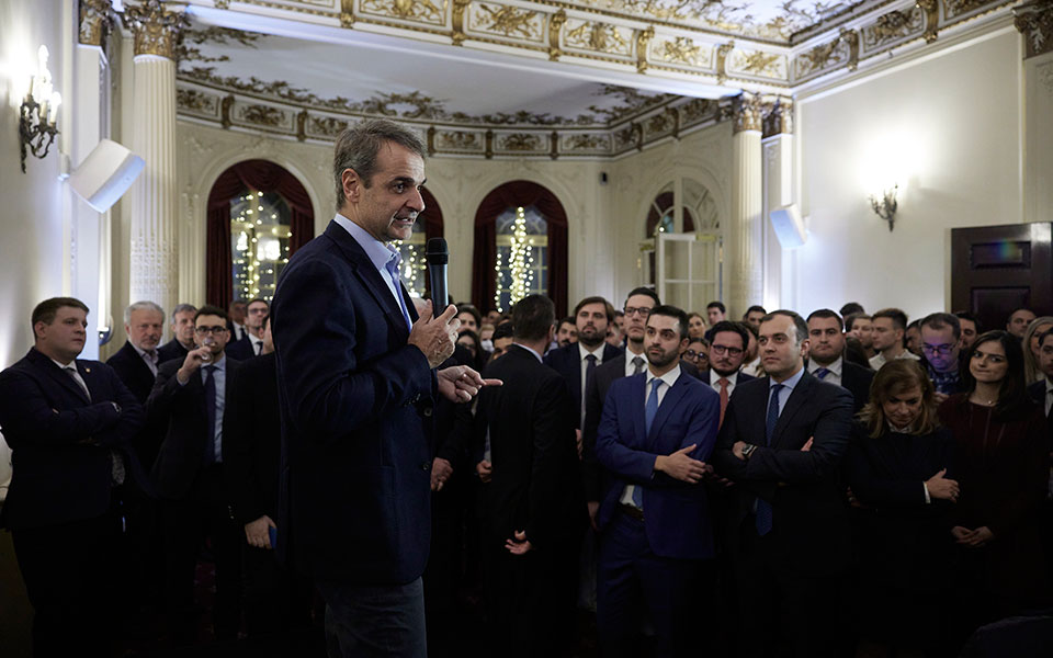 μητσοτάκης-στο-lse-μπορεί-να-βρεθεί-win-win-λύσ-562158787