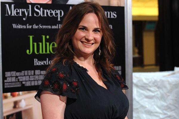 η-μπλόγκερ-που-ερχόταν-απ-το-μέλλον-562155871