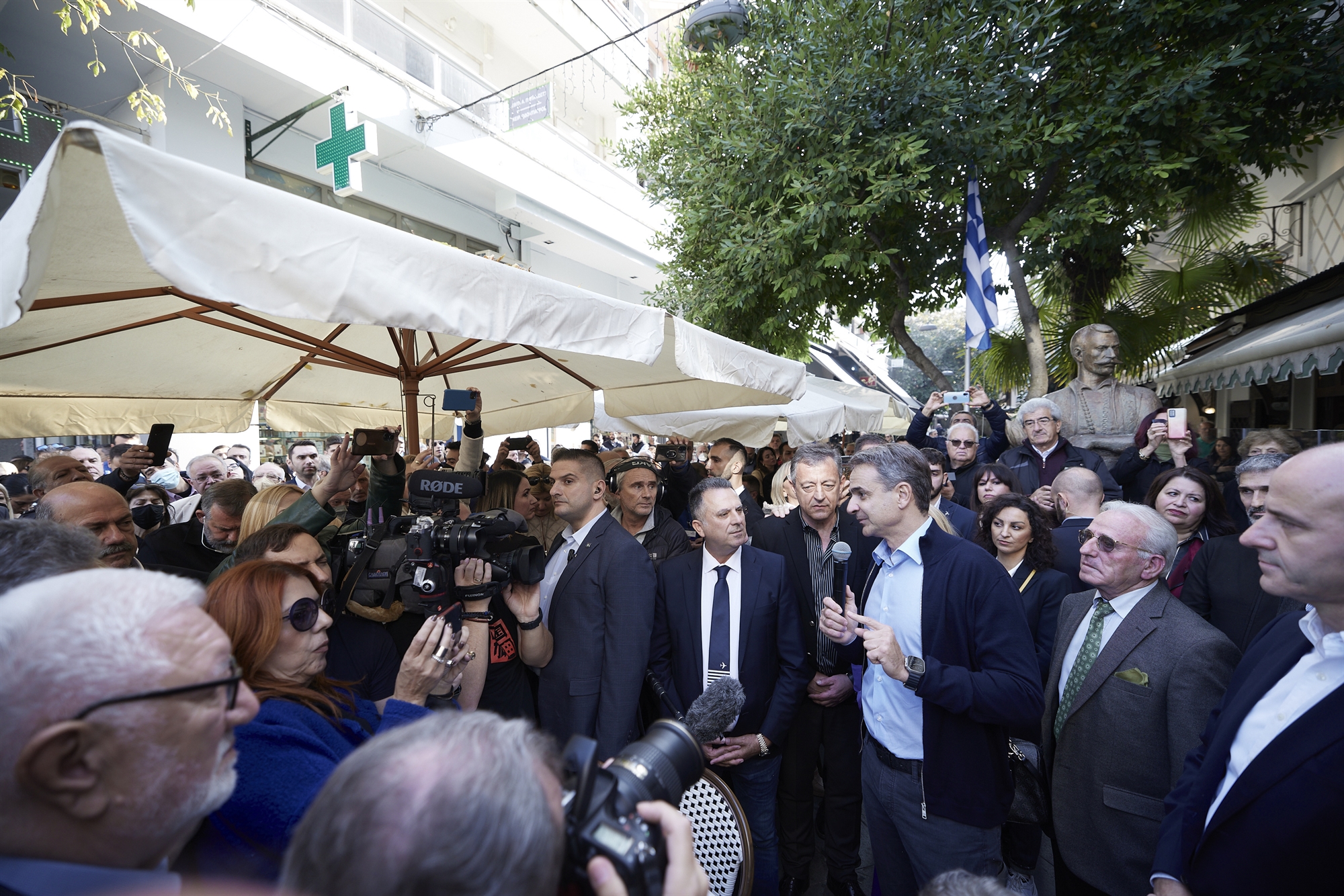 διπλό-εκλογικό-δίλημμα-562131553