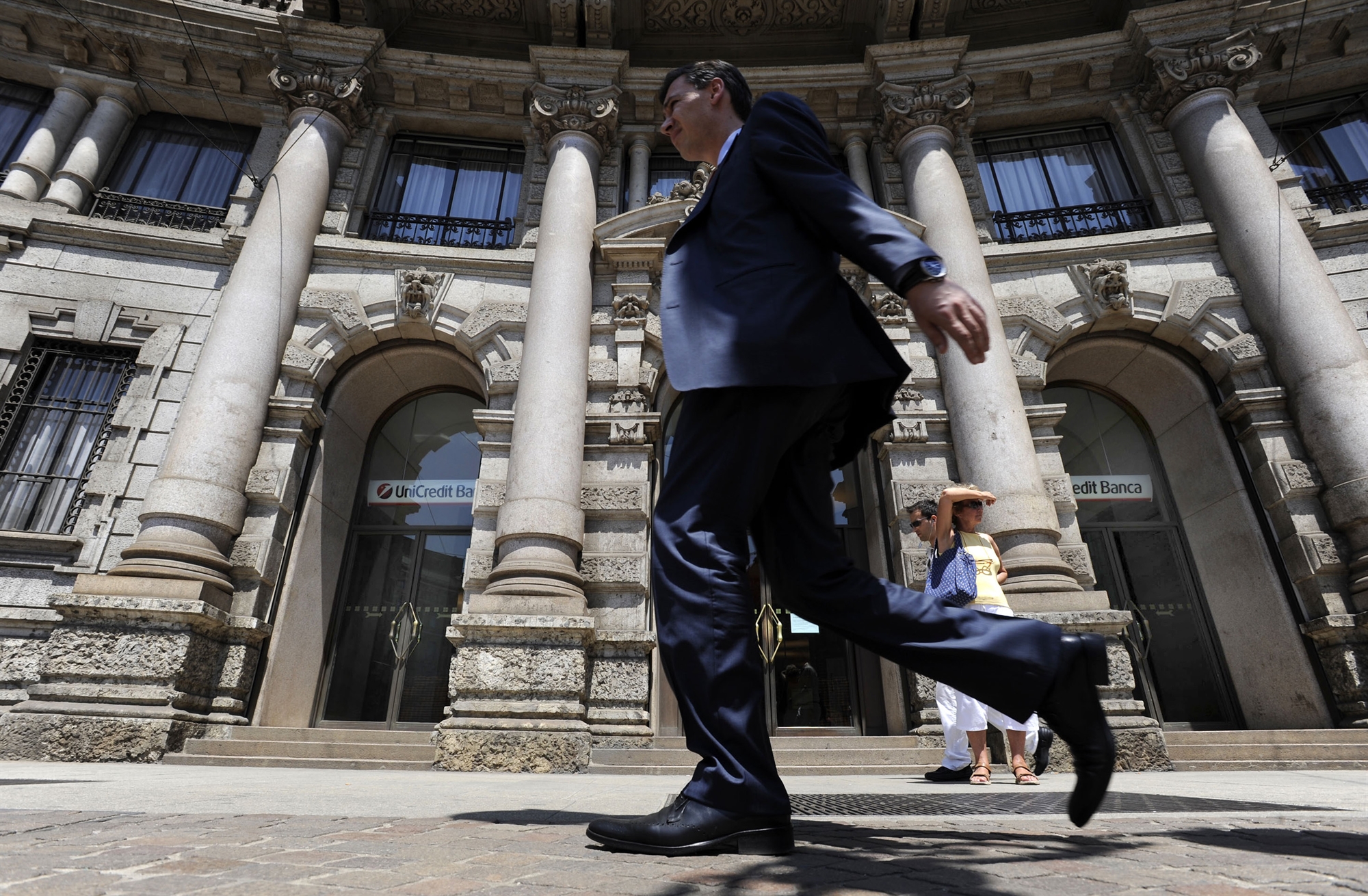 οι-ευρωπαϊκές-τράπεζες-αντιδρούν-στι-562127800