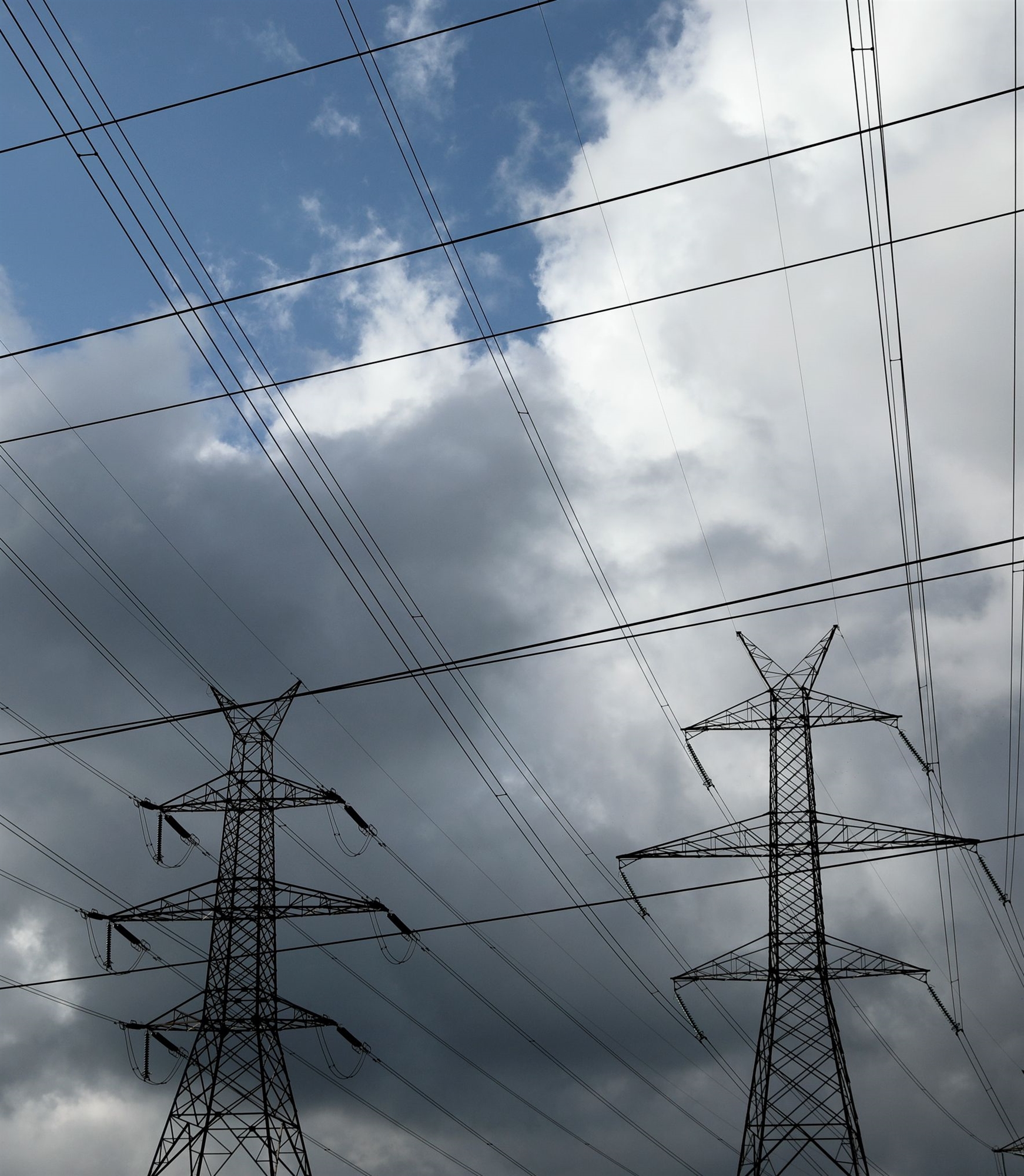 ενέργεια-στα-3735-εκατ-ευρώ-η-έκτακτη-εισφ-562122364