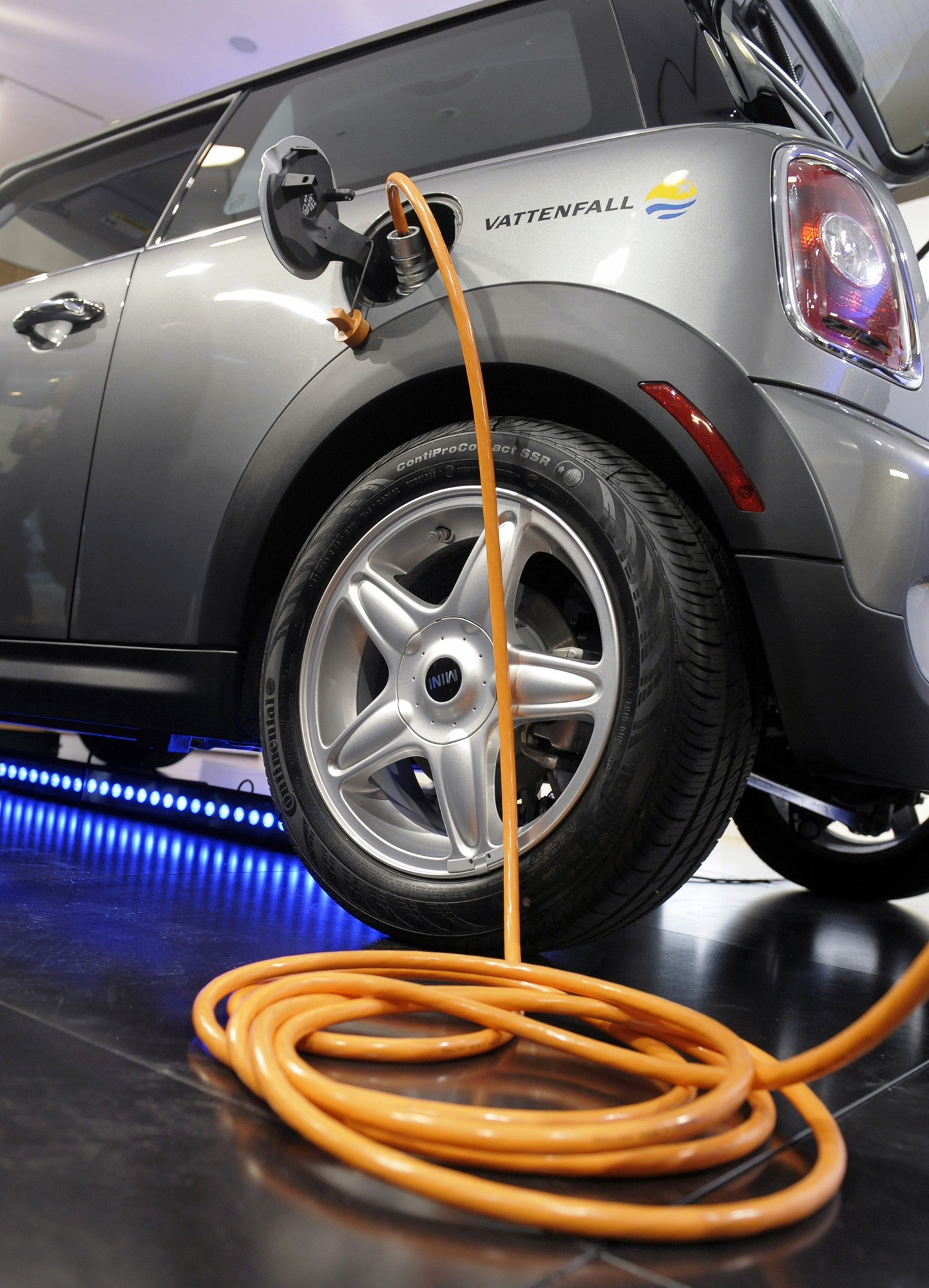 εε-συμφωνία-για-καλύτερη-παροχή-εναλλ-562144987