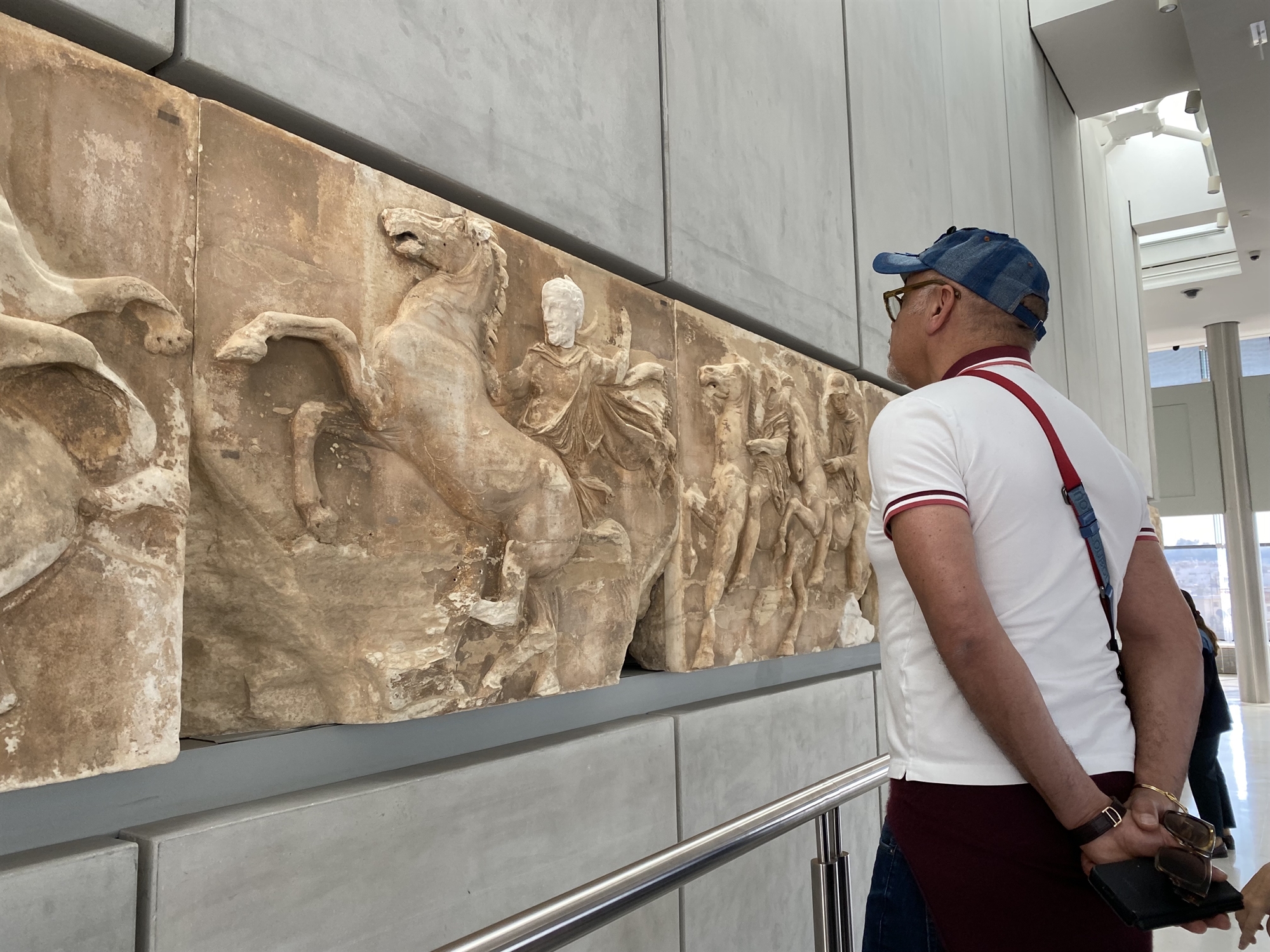 Κριστιάν Λουμπουτέν και Κωνσταντίνος Κακανιάς στηρίζουν την Ενωση «Μαζί για το Παιδί»-3