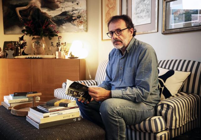 ο-δημήτρης-ινδαρές-στην-κ-οι-αόρατες-562157128