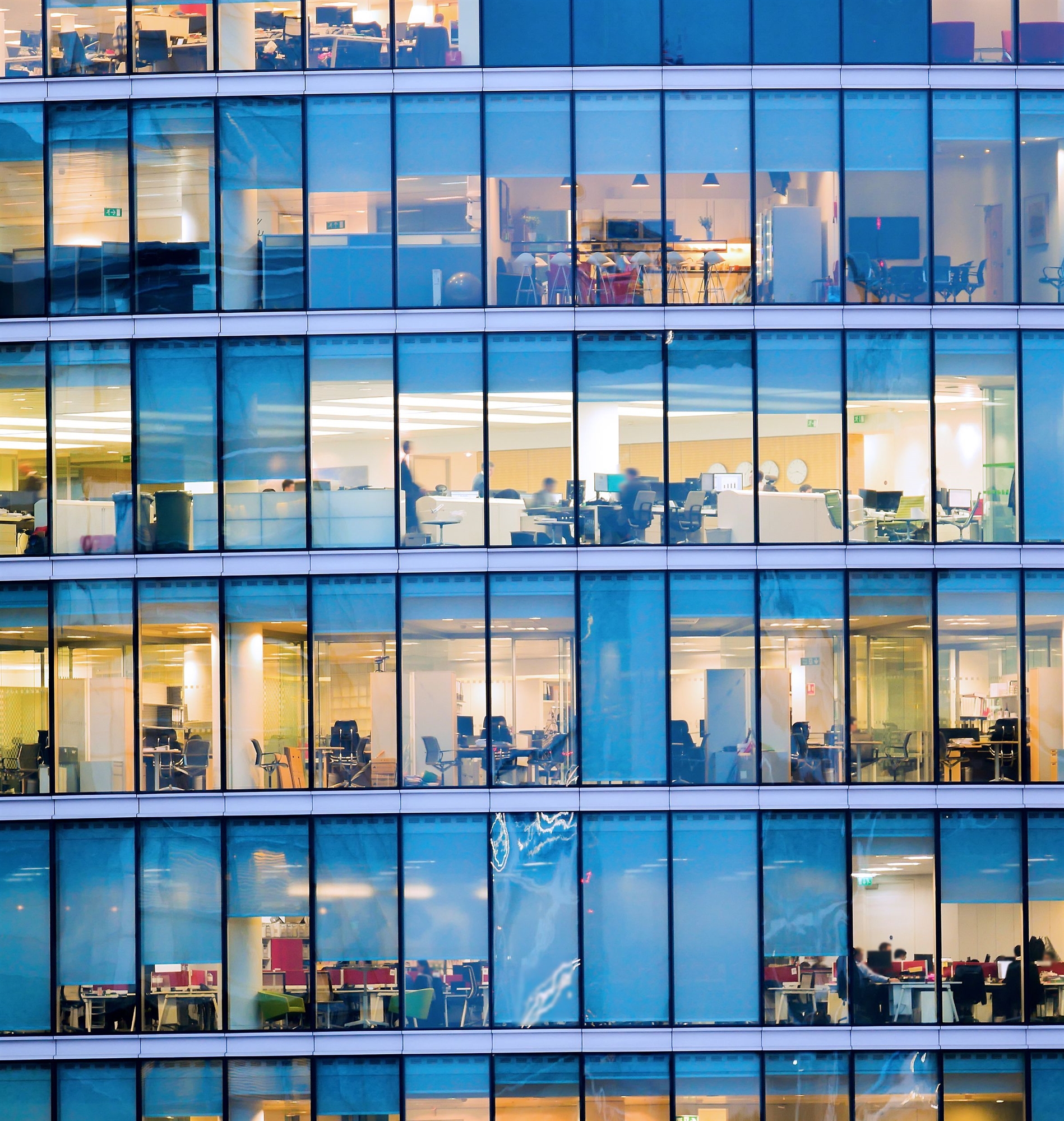 πρωτιά-στη-βελτίωση-του-επιχειρηματι-562116913