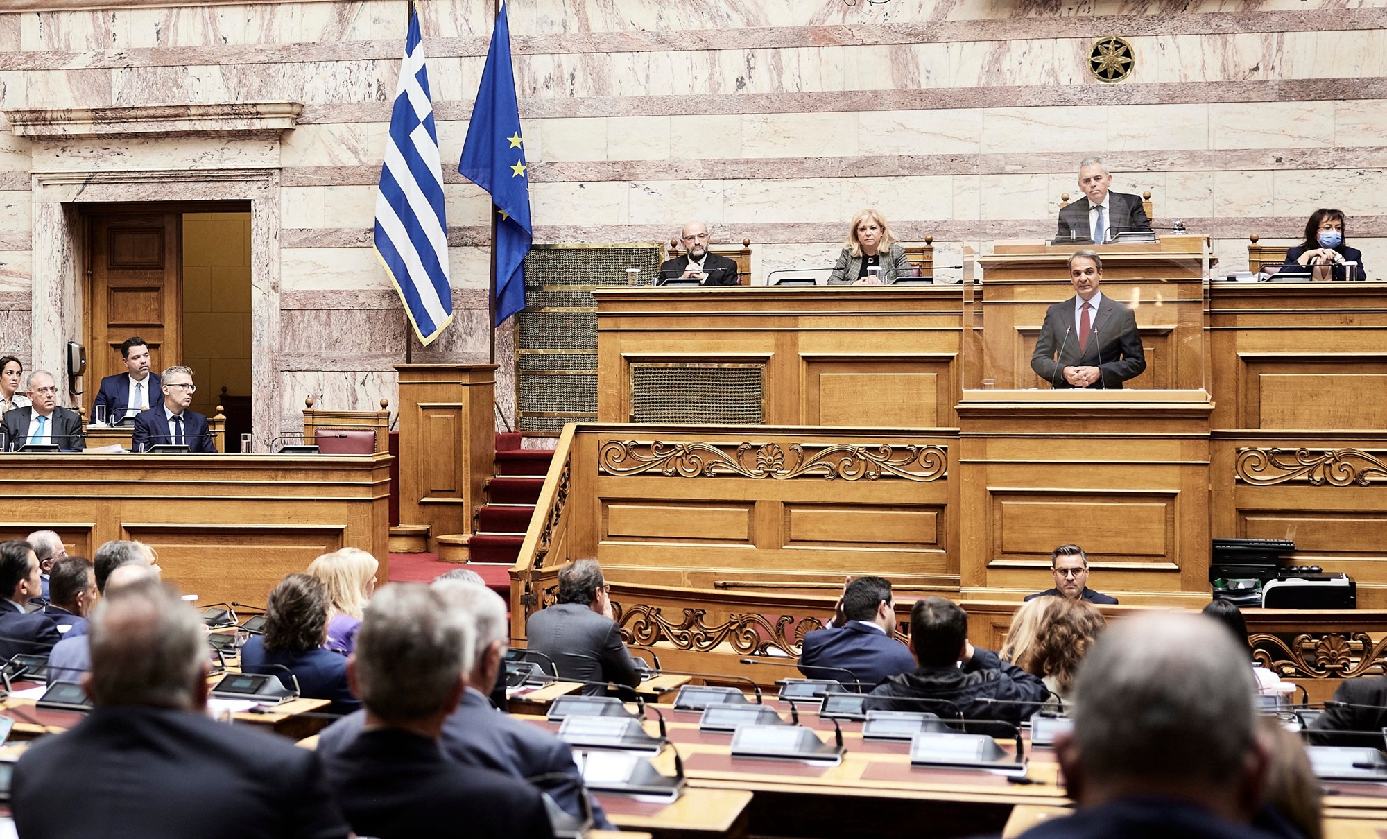 to-κυβερνητικό-έργο-απάντηση-στην-τοξικ-562119946