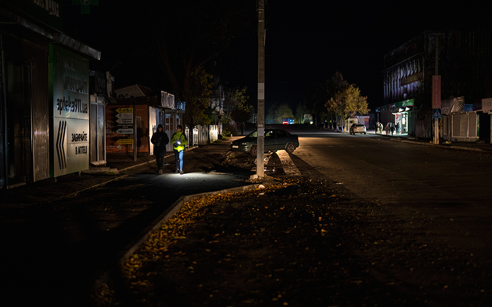 ζελένσκι-χωρίς-ρεύμα-πάνω-από-10-εκατ-πο-562143337