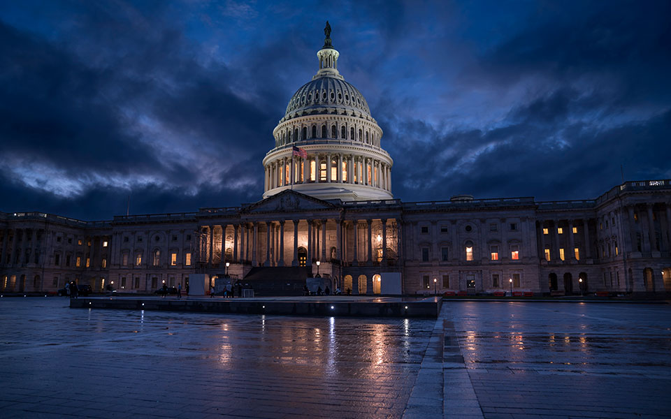 η-μεγάλη-ανατροπή-των-δημοκρατικών-νί-562135501