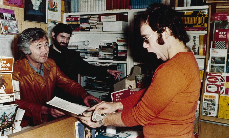 Τι κοινό έχουν το «Singin’ In The Rain» του Τζιν Κέλι και το «As It Was» του Χάρι Στάιλς;-3