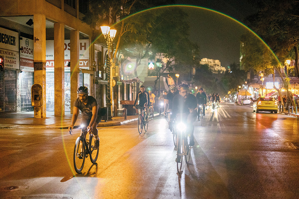 Παρέες σε ρόδες: Μια νέα κουλτούρα γεννιέται στην Αθήνα-3
