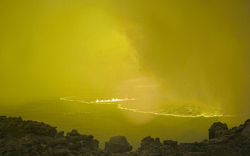 χαβάη-εξερράγη-το-μεγαλύτερο-ενεργό-η-562158772