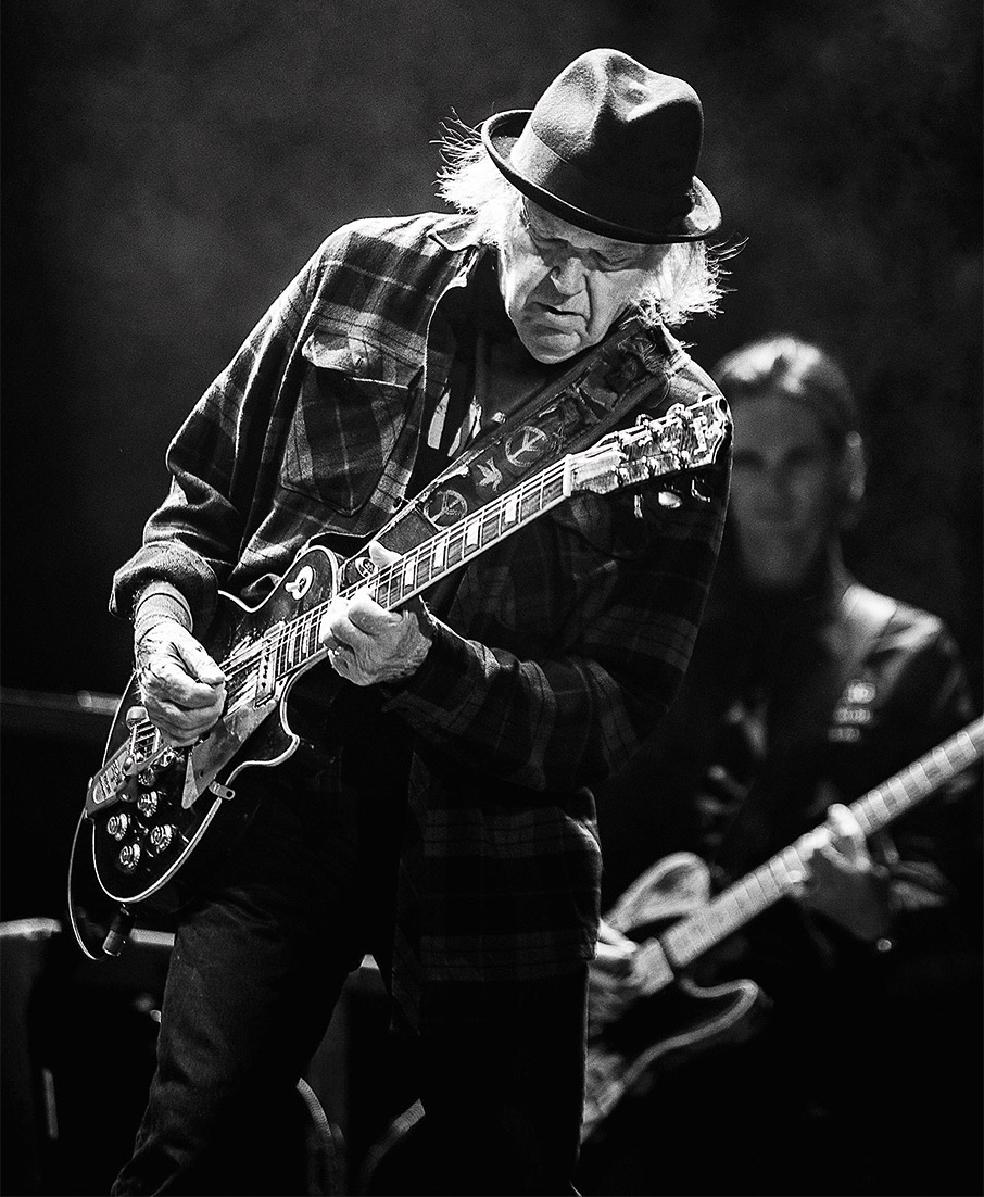 Μόνο οι δυνατοί επιβιώνουν: Oι νέες δουλειές των Springsteen & Neil Young-1