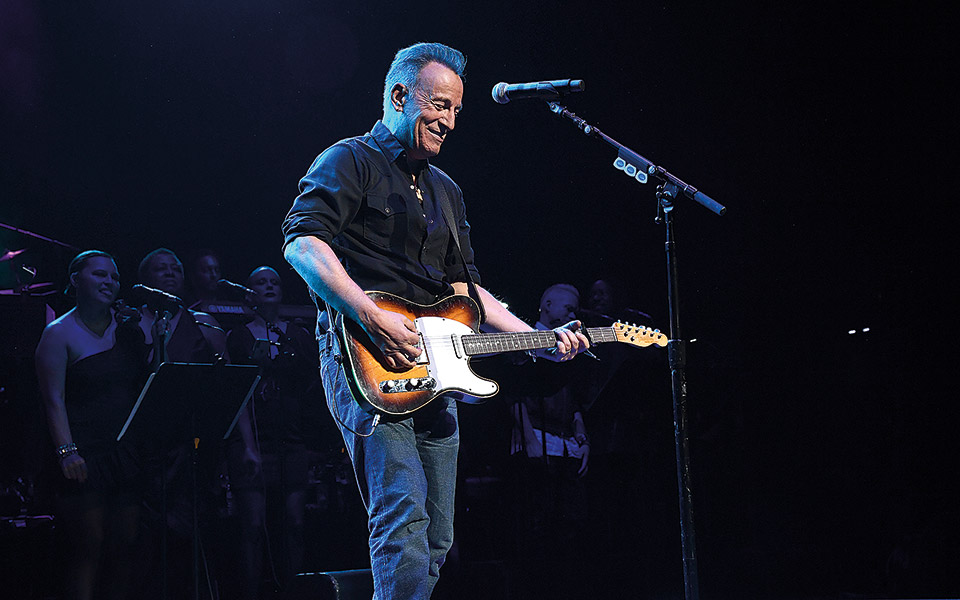 μόνο-οι-δυνατοί-επιβιώνουν-oι-νέες-δουλ-562140160