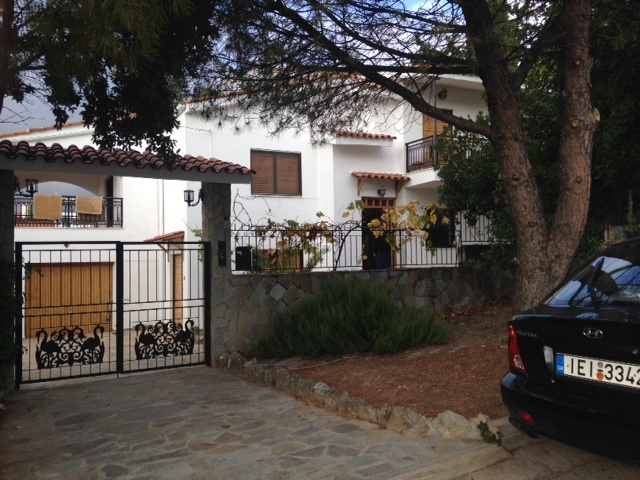 «Κιβωτός του Κόσμου»: Το «παζλ» των δωρεών και των δομών-3