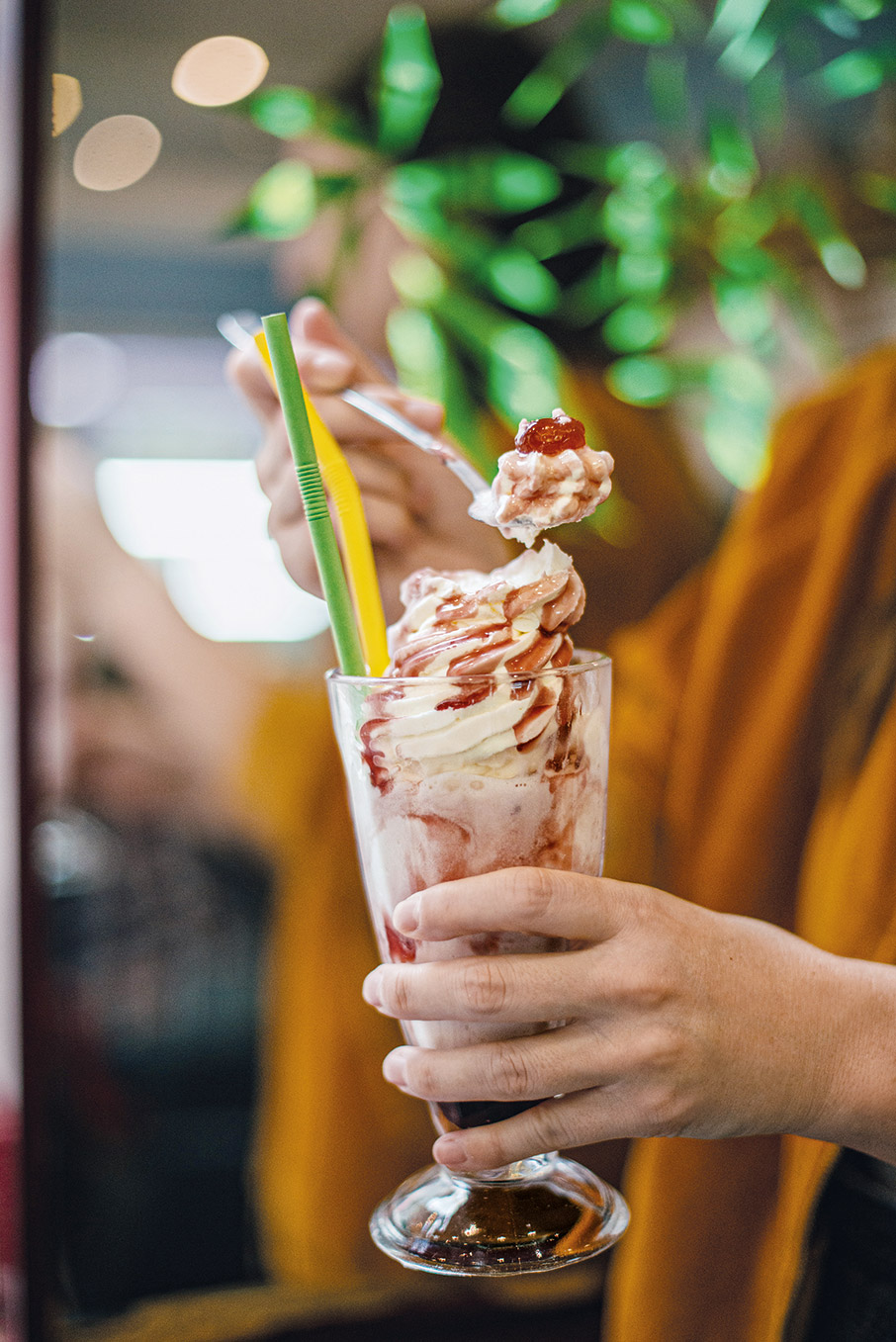 Όπως άλλοτε, δίνουμε ξανά ραντεβού στα ζαχαροπλαστεία της Αθήνας-6