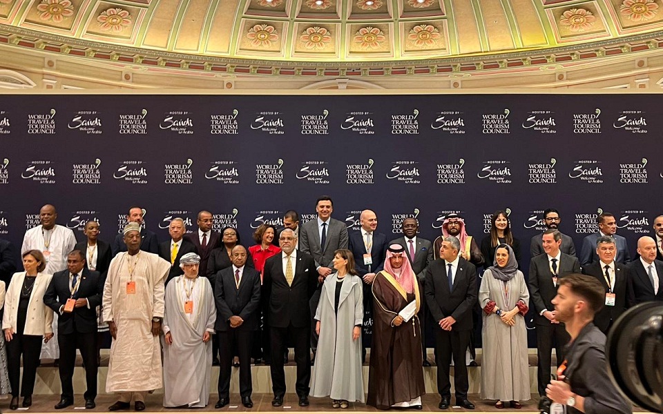 συμφωνία-στο-ριάντ-για-επέκταση-πτήσε-562160191