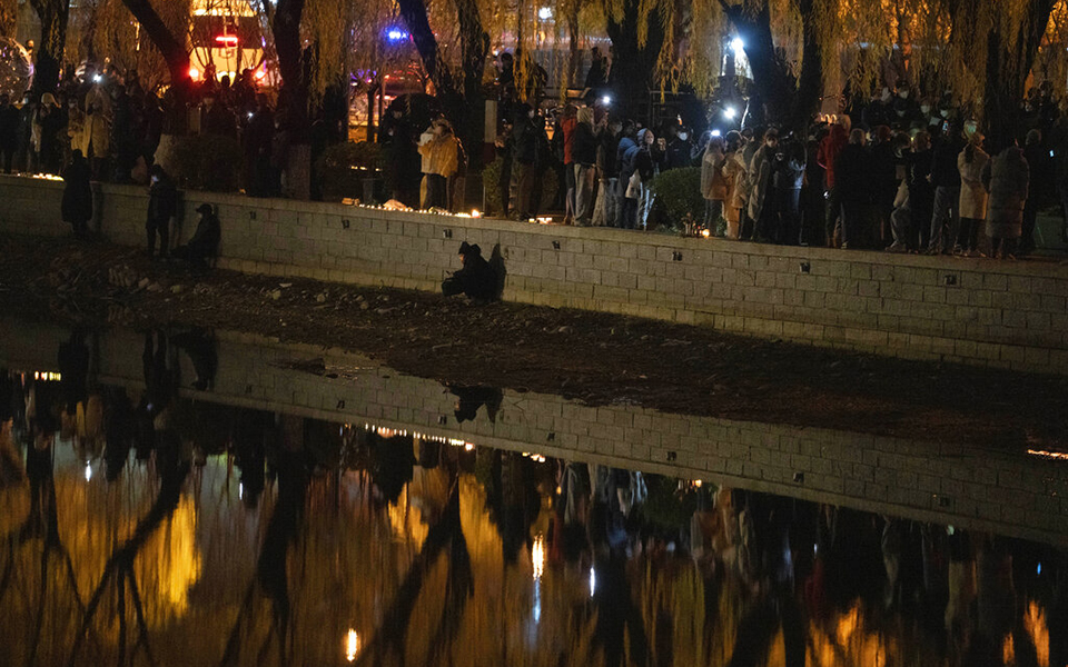 Κύμα οργής στη Κίνα: Η πυρκαγιά που εξελίσσεται σε απειλή για το καθεστώς Σι-5