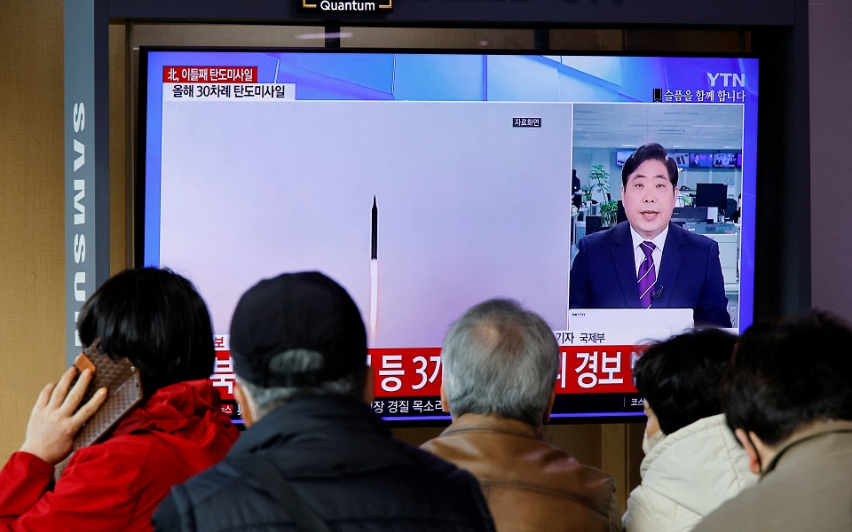 β-κορέα-εκτόξευση-και-διηπειρωτικού-π-562120486