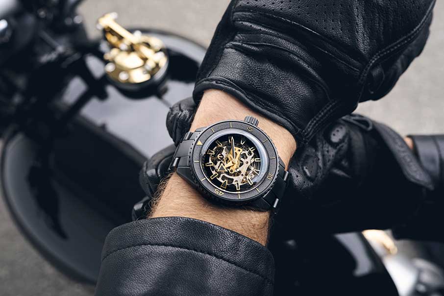 Αυτό το συλλεκτικό ρολόι της Rado μοιάζει από άλλο πλανήτη-5