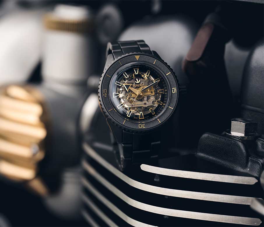 Αυτό το συλλεκτικό ρολόι της Rado μοιάζει από άλλο πλανήτη-4