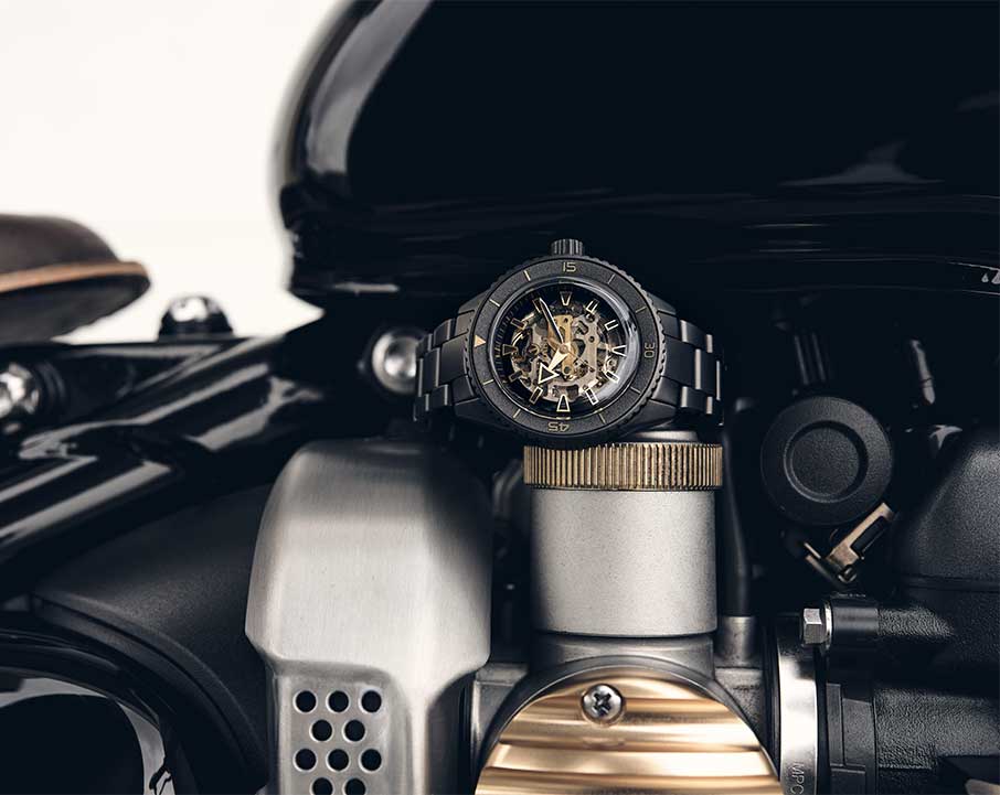 Αυτό το συλλεκτικό ρολόι της Rado μοιάζει από άλλο πλανήτη-1