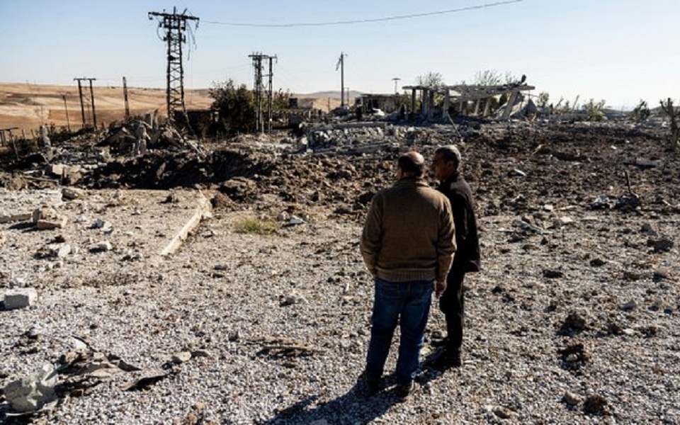 ηπα-κατακραυγή-βουλευτών-κατά-τουρκί-562147252