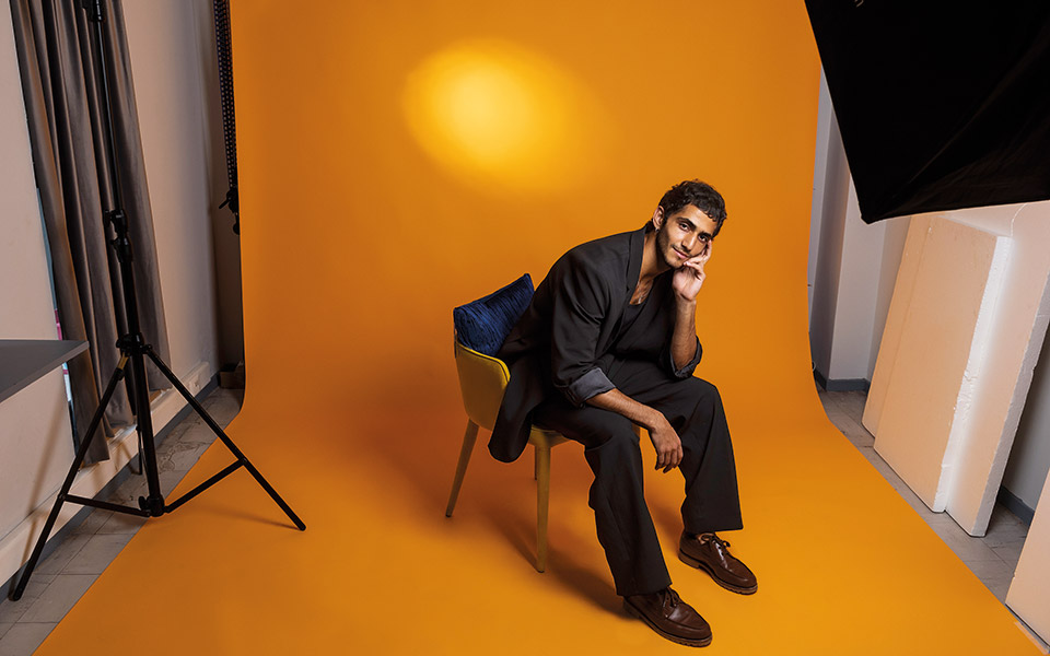 αχμάντ-κοντάρ-ο-πρόσφυγας-από-τη-συρία-562141963