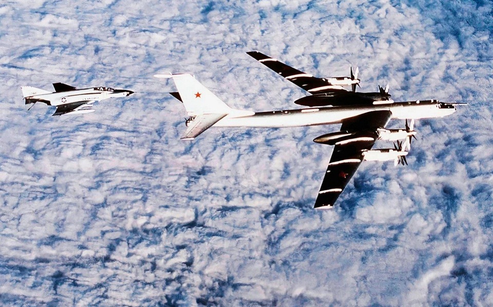 κοινή-αεροπορική-περιπολία-κίνας-ρωσ-562162435