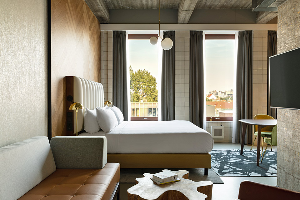 Ρότερνταμ, αντισυμβατικό και πρωτοπόρο-9