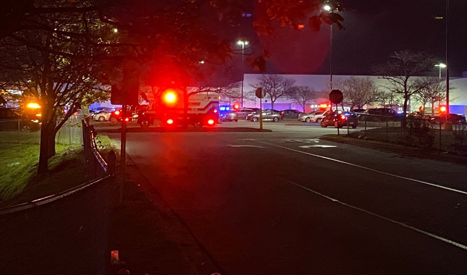 ηπα-πολύνεκρη-επίθεση-ενόπλου-σε-πολυ-562150732