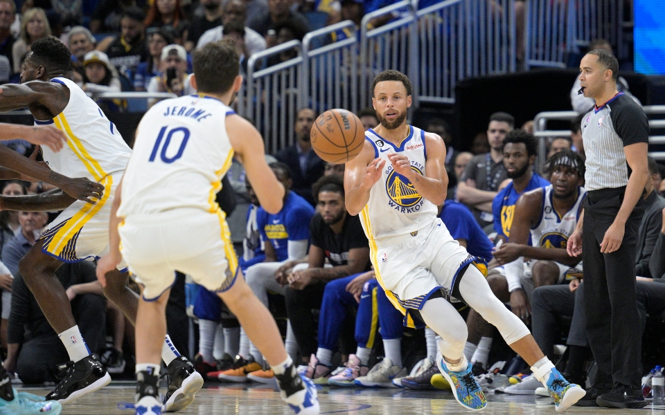 nba-τέταρτη-διαδοχική-ήττα-για-τους-γουό-562122823