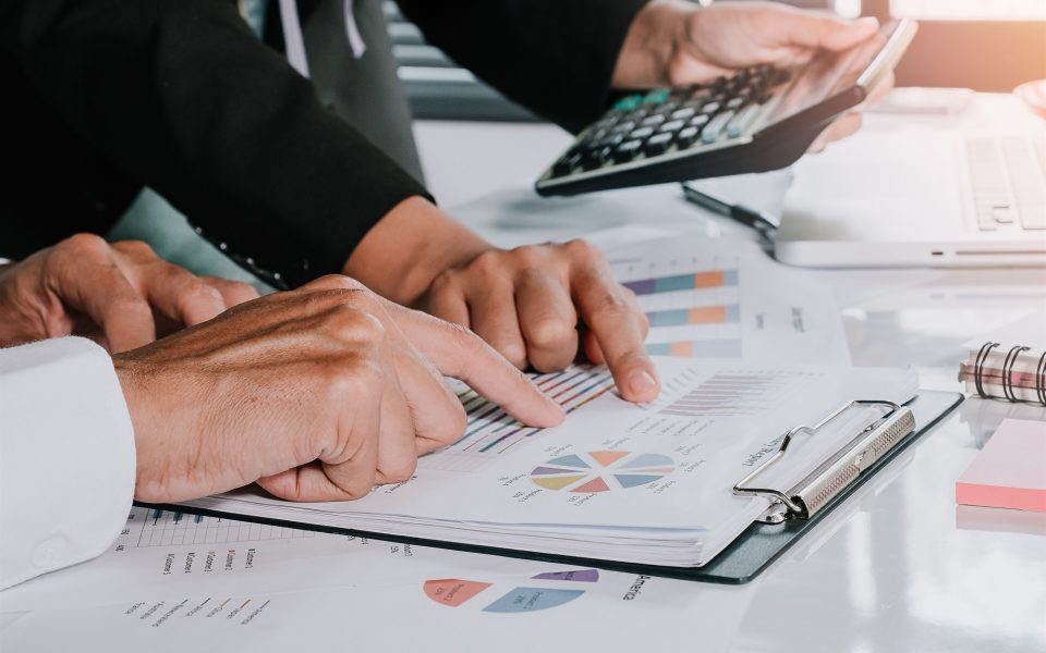 αλλαγές-στη-φορολογία-των-επαγγελματ-562157845