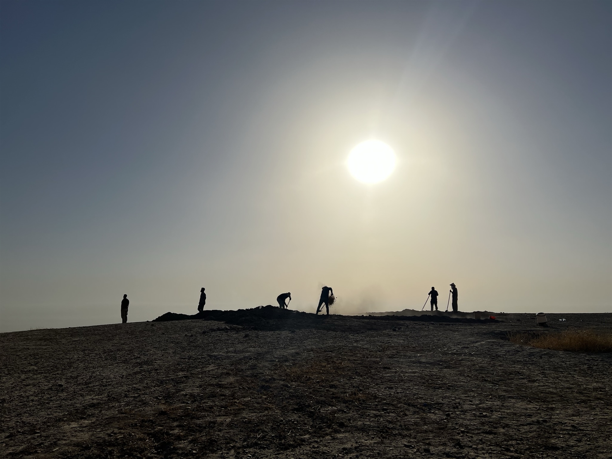 Οταν οι αρχαιολόγοι παίρνουν τα όπλα-2