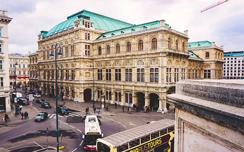 Βιέννη: 8 λόγοι για να ταξιδέψετε στην πιο χριστουγεννιάτικη ευρωπαϊκή πρωτεύουσα-2