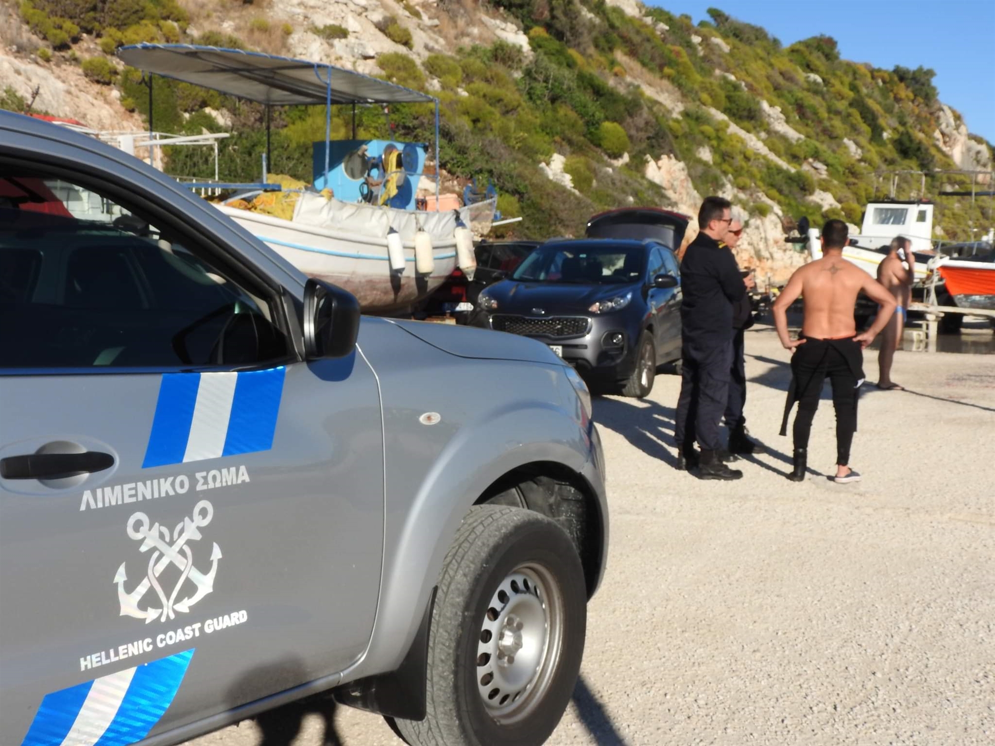 Ζάκυνθος: Απαγόρευσαν σε εθελοντές να καθαρίσουν τον βυθό από τα σκουπίδια-1