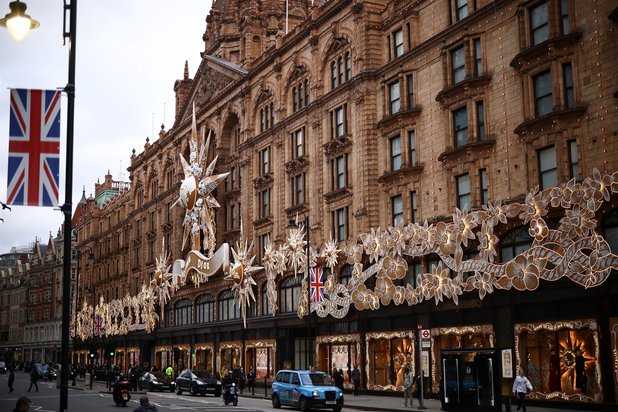 τα-πολυτελή-εστιατόρια-ιδανικό-συμπλ-562144963