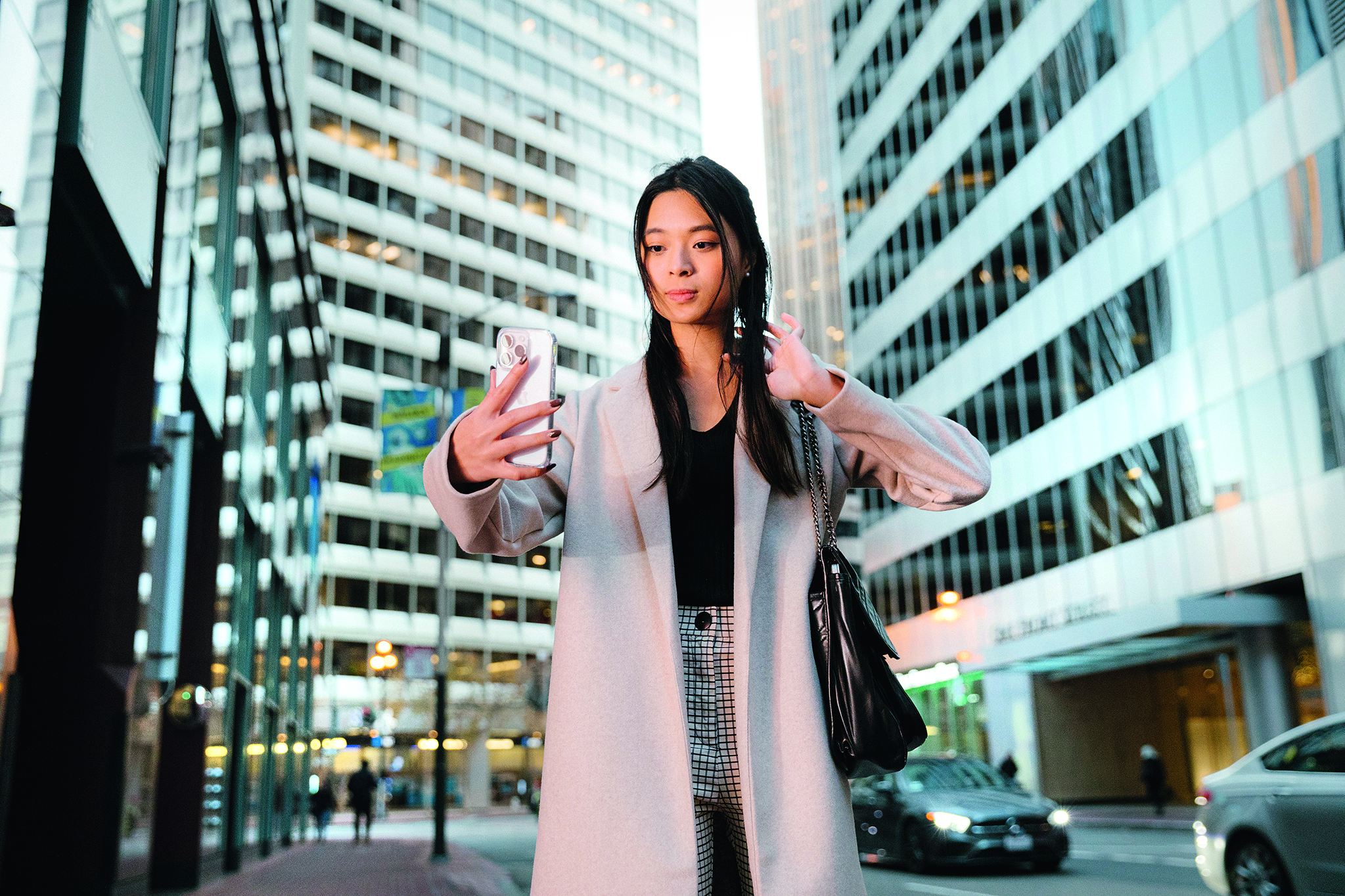 TikTok: Πώς αγάπησαν τη ζωή στο γραφείο-1