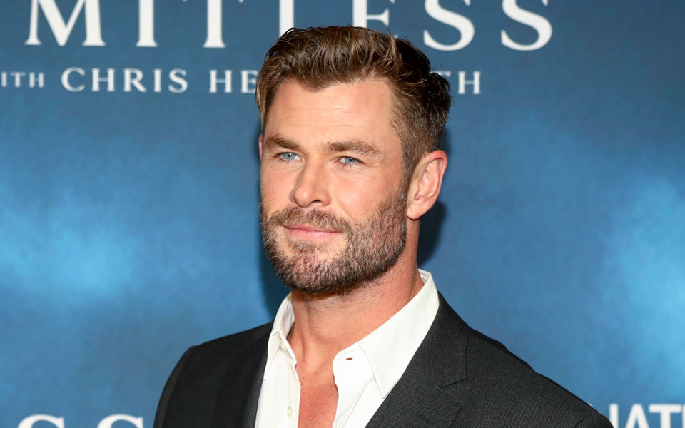 κρις-χέμσγουορθ-κάνει-διάλειμμα-από-τ-562149280