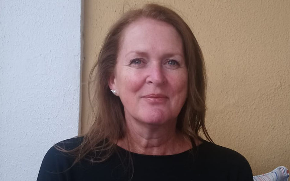 «Κανένα μέρος δεν συγκρίνεται με την Ελλάδα» – Ευρωπαίοι που αγόρασαν σπίτι στη χώρα μας μιλούν στην «Κ»-1