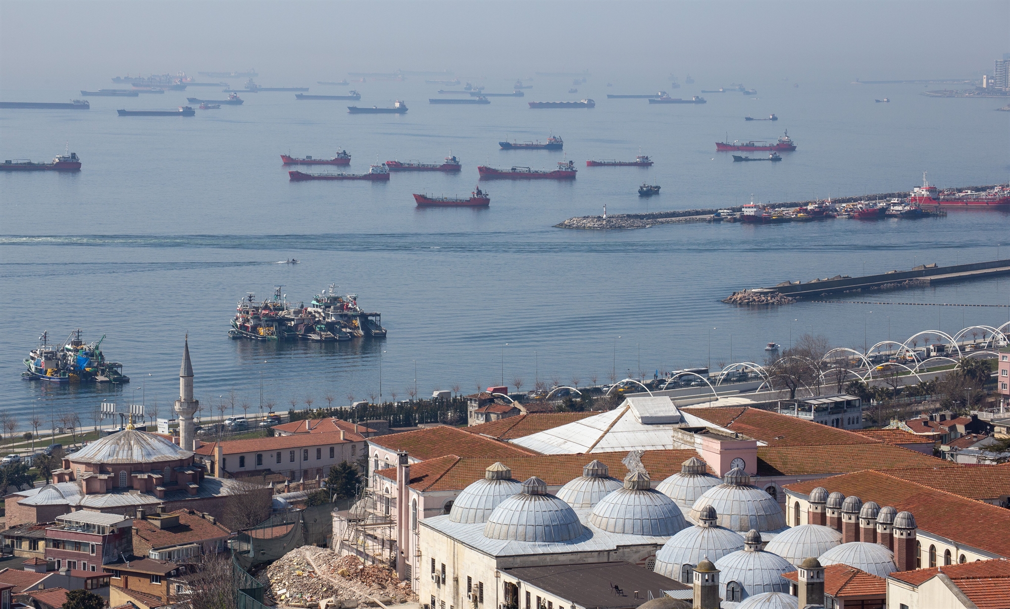 οι-κυρώσεις-στη-ρωσία-διώχνουν-πλοία-α-562143181