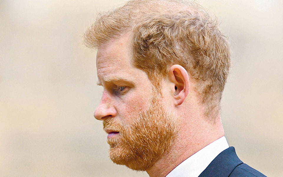 βιογραφία-πρίγκιπα-χάρι-η-ρεζέρβα-α-562117450