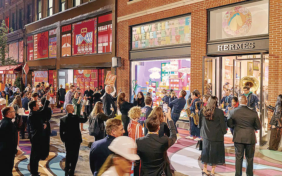 πουλάνε-τα-είδη-πολυτελείας-στις-ηπ-562125394