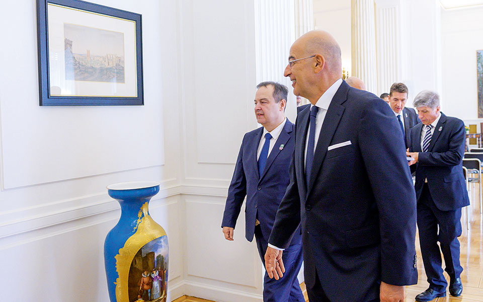 η-αθήνα-και-η-διαμάχη-σερβίας-κοσόβο-562128901