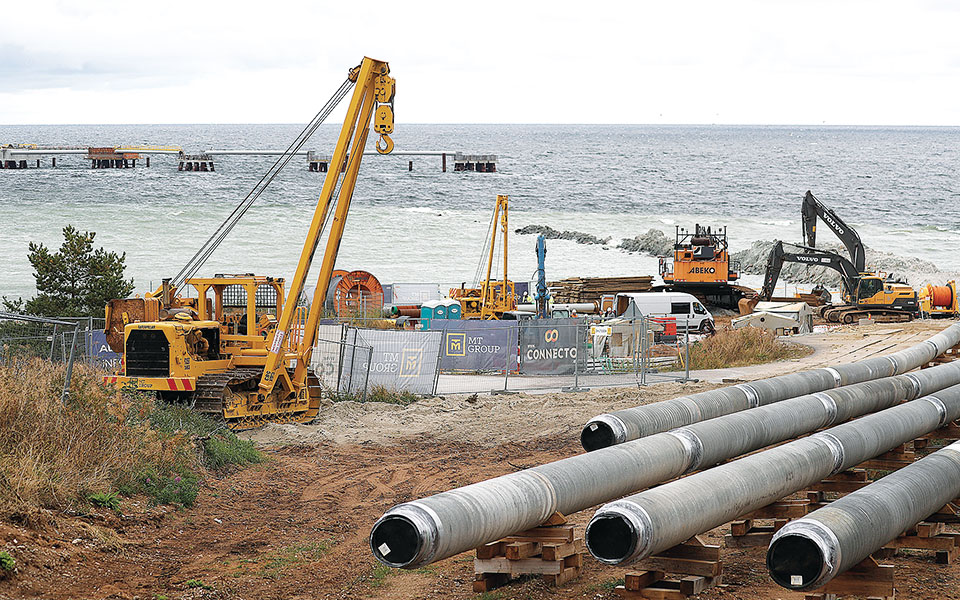 υδρογονάνθρακες-ερευνητική-γεώτρησ-562134805
