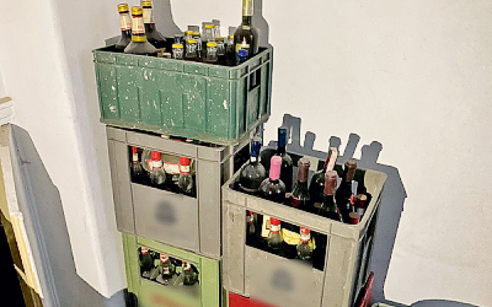 πολεμοφόδια-για-το-πολυτεχνείο-562139590