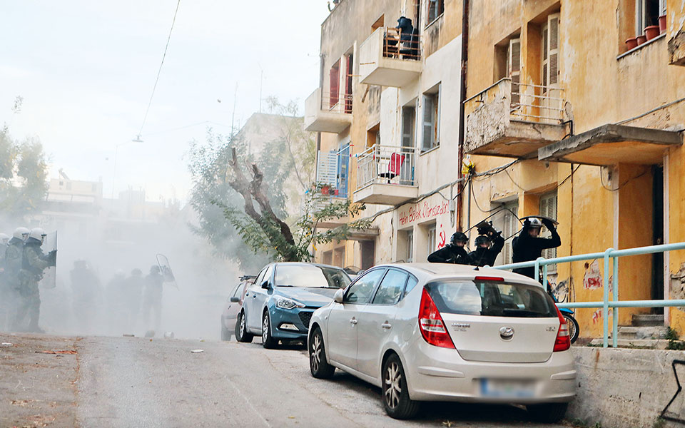 σύλληψη-για-τον-εμπρησμό-στη-real-562150699