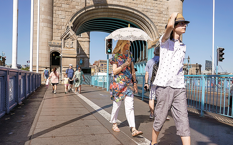 θύματα-καύσωνα-φέτος-20-000-ευρωπαίοι-562154932