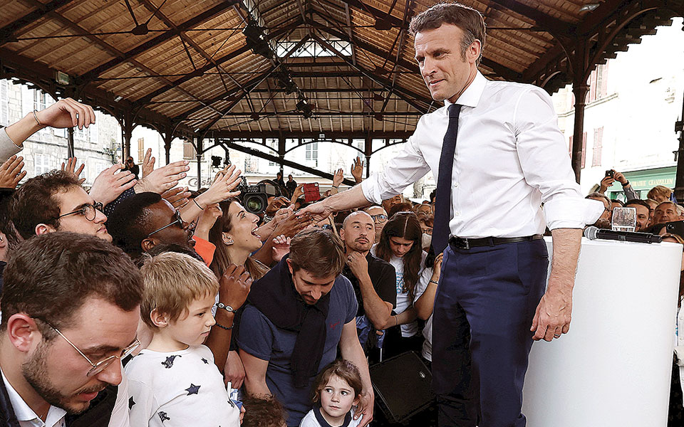 γαλλία-δικαστική-έρευνα-για-σχέση-μακ-562157296