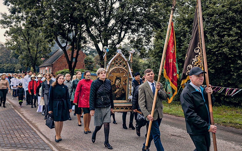 σκάνδαλα-στην-πολωνική-εκκλησία-562160221